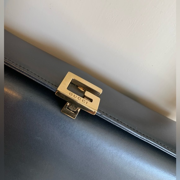 Authentic Gucci Vintage Top Handle Bag - Picture 2 of 16